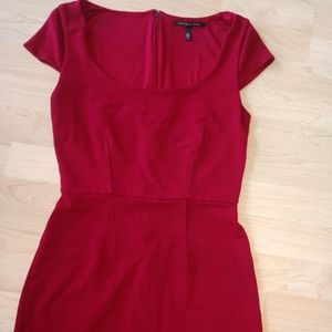 VS💗Victoria's Secret Size 4 Red Midi Pencil Dress